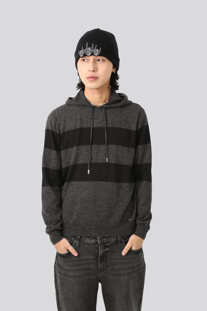 TOPS – SULLEN TOKYO