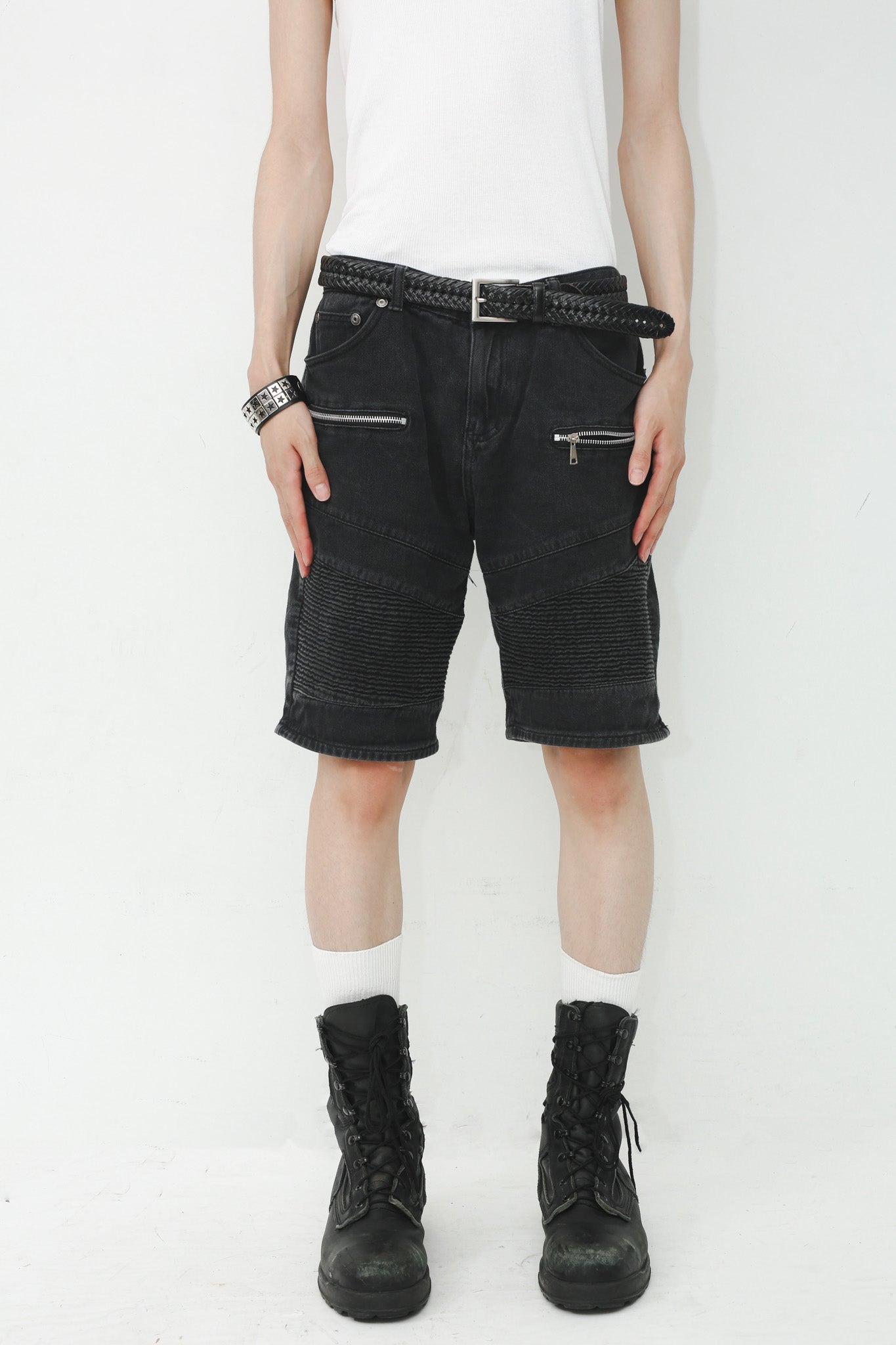 パンツ MISSING MANIC\