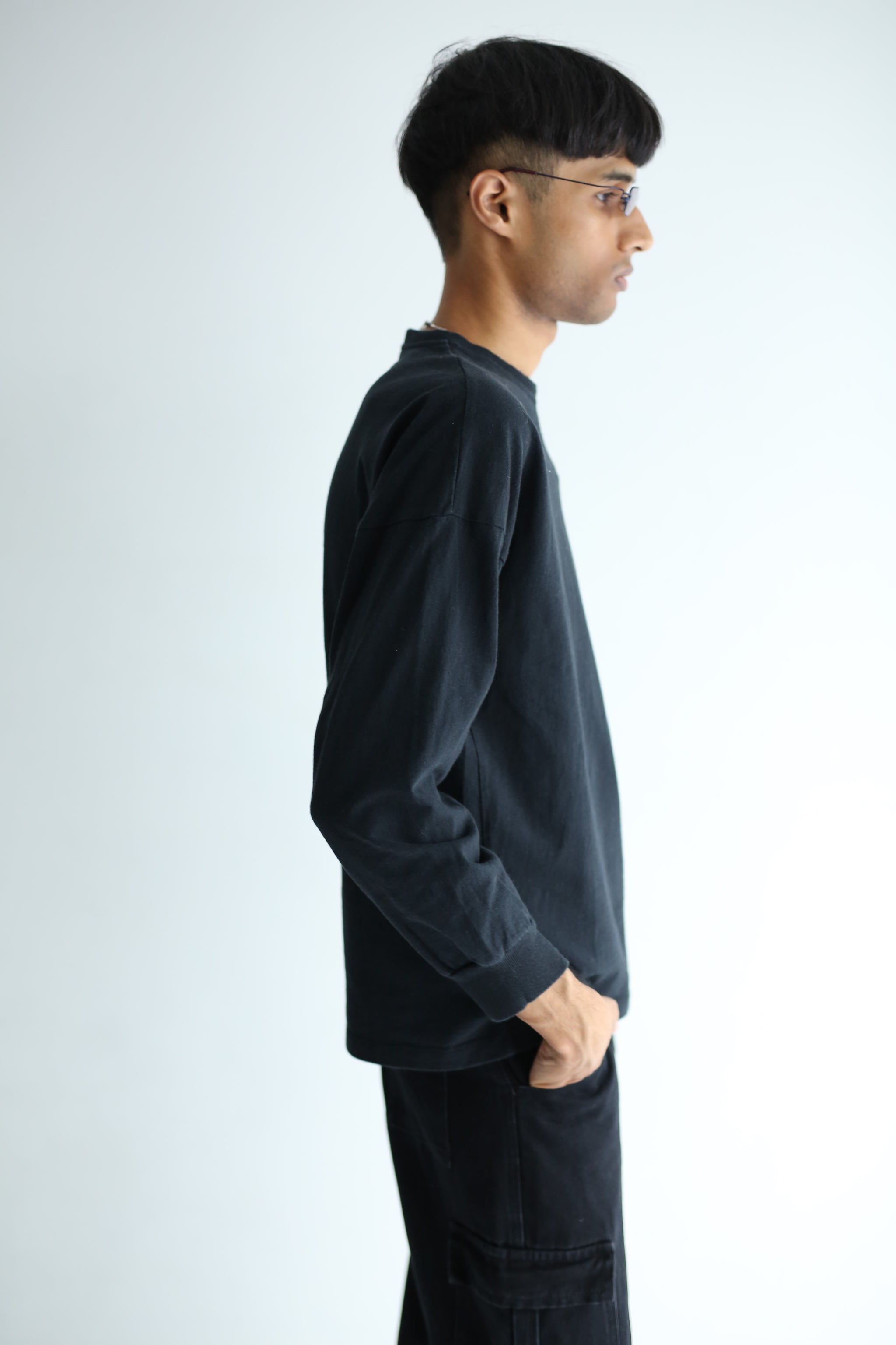 SHAGGY KNIT SWEATER – SULLEN TOKYO