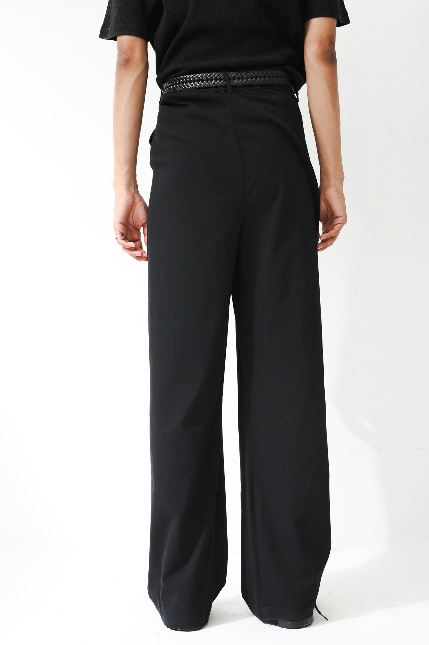 TUCK WIDE TROUSERS – SULLEN TOKYO