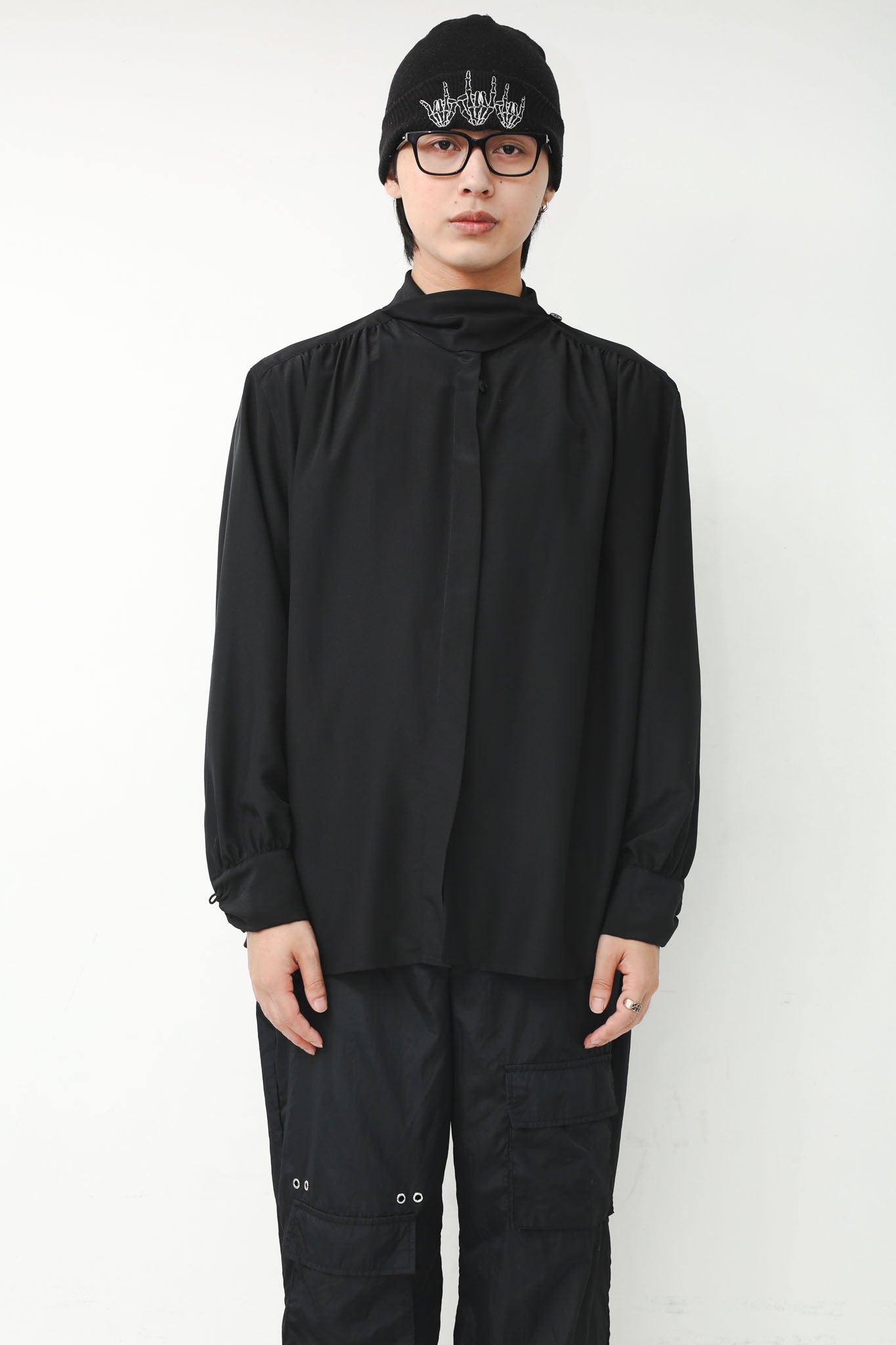 TOPS – SULLEN TOKYO