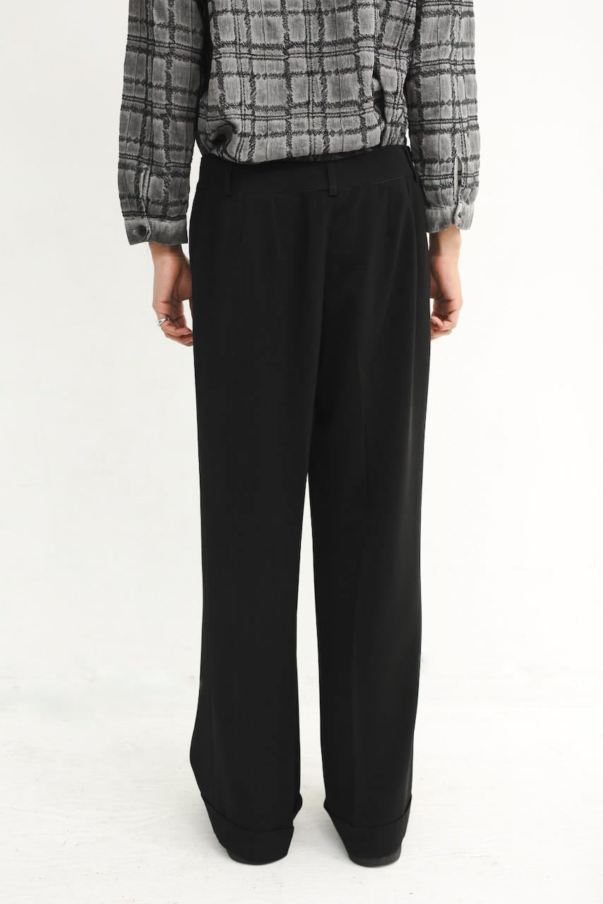 STRAIGHT TROUSERS – SULLEN TOKYO