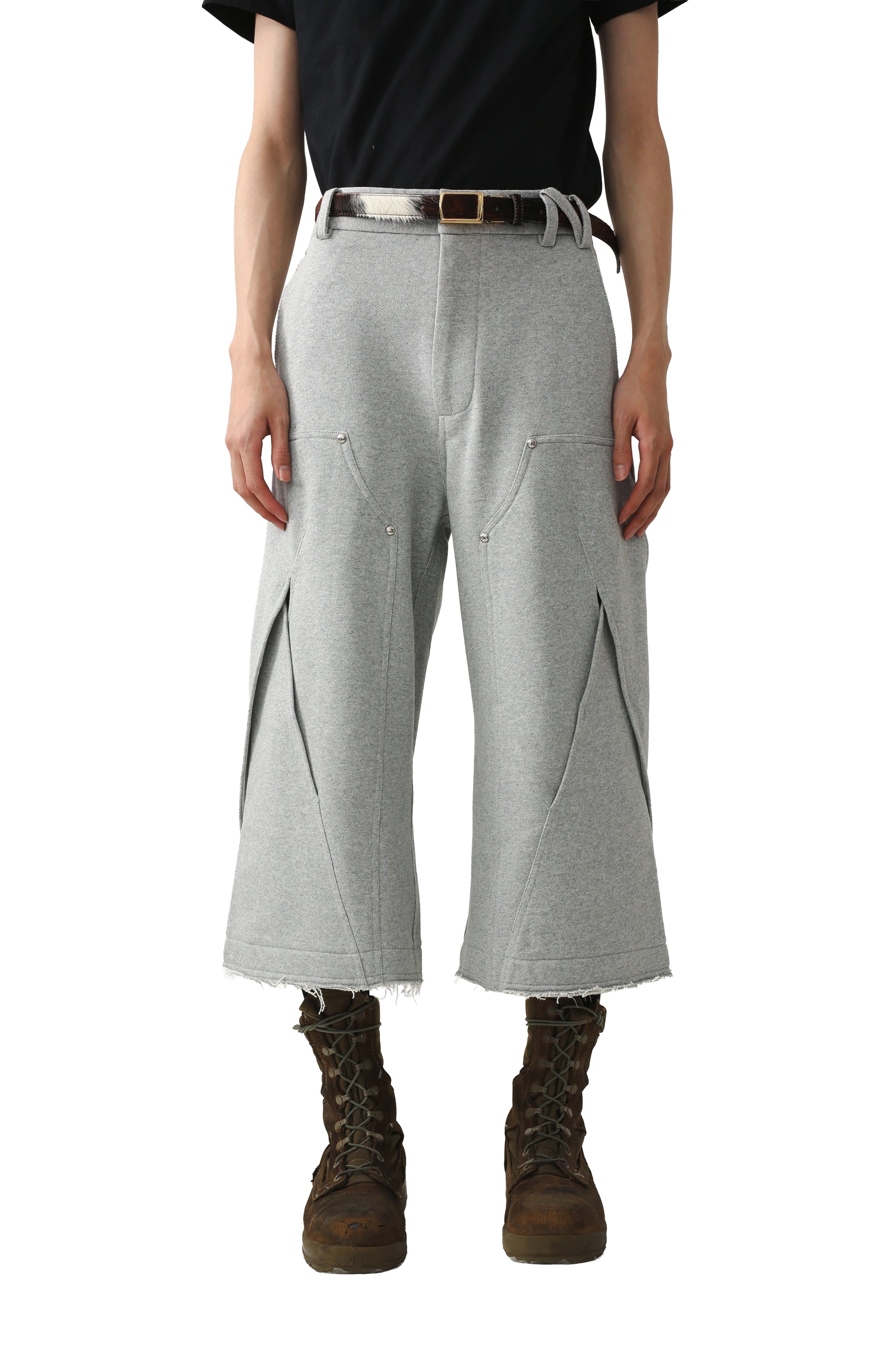 nullus – SULLEN TOKYO