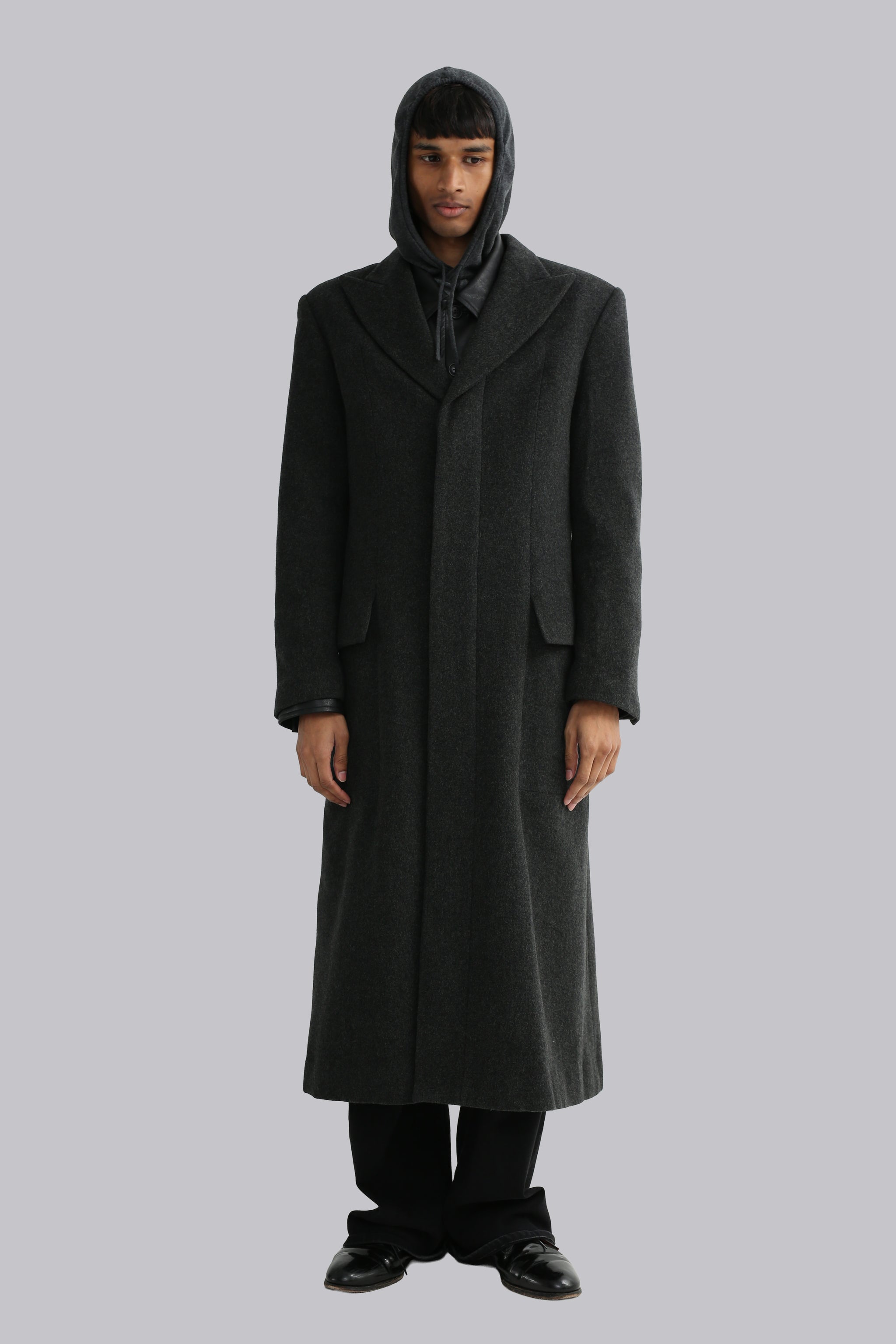 OUTERS – SULLEN TOKYO