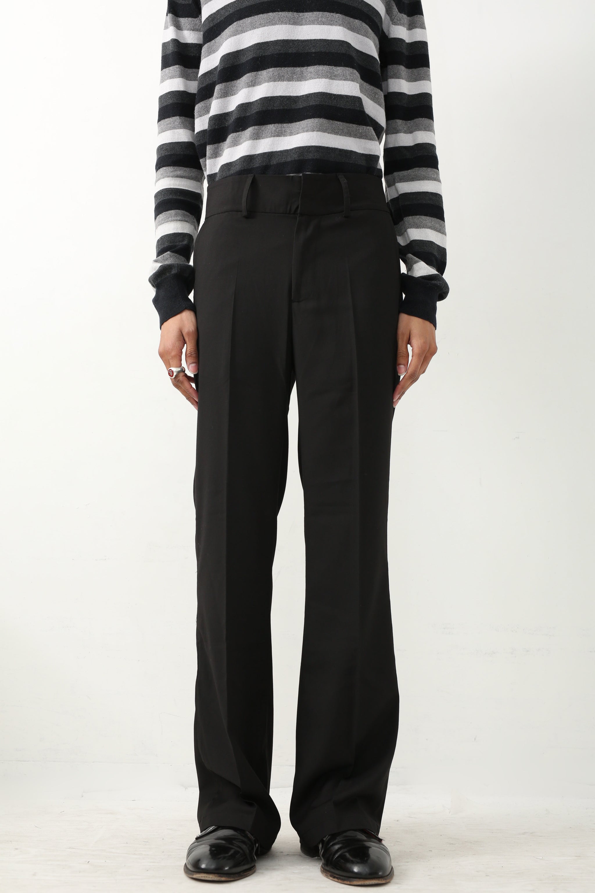 NARROW SEMI FLARE SLACKS – SULLEN TOKYO