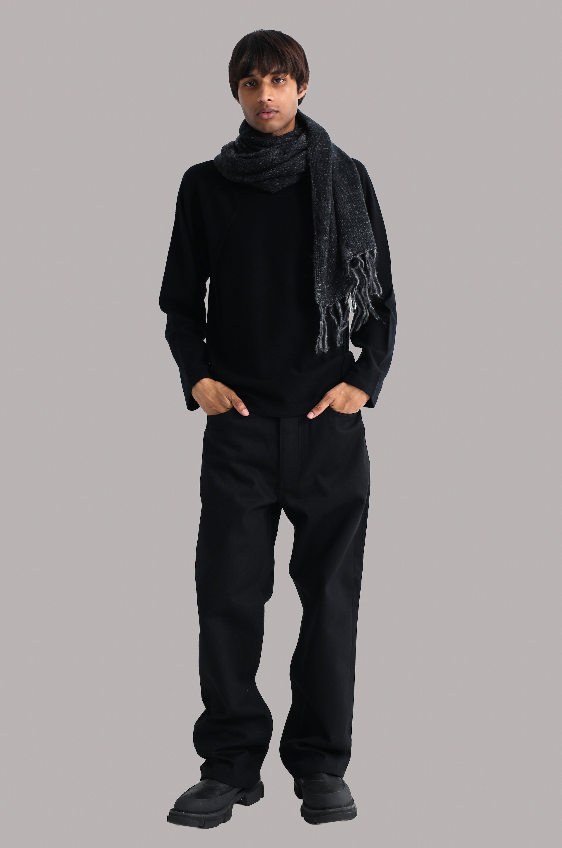 MEMBRAINE SCARF – SULLEN TOKYO