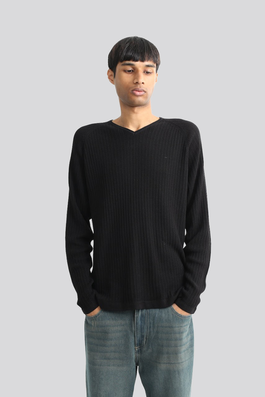 【Vintage】90s Vneck sullen Black Knit vintage】90s sullen Black V-neck Knit sullen Vintage】90s Design