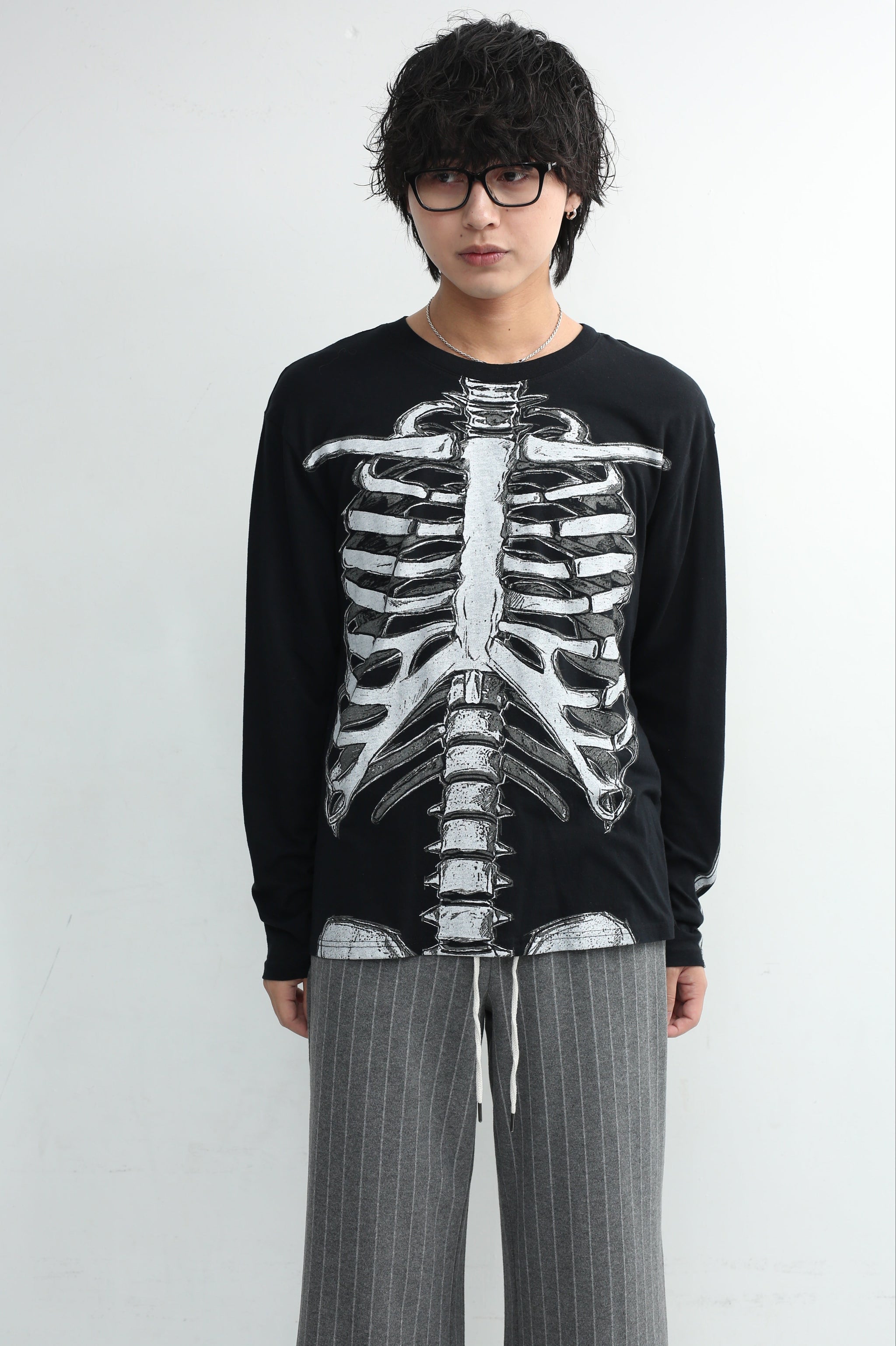 TOPS – SULLEN TOKYO