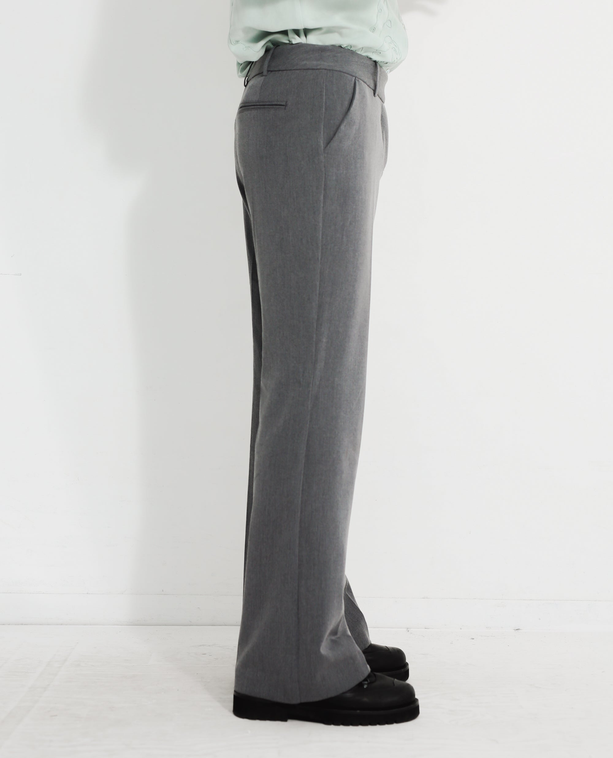 パンツ old gray slacks sullen GREY FLARE TROUSERS – SULLEN TOKYO