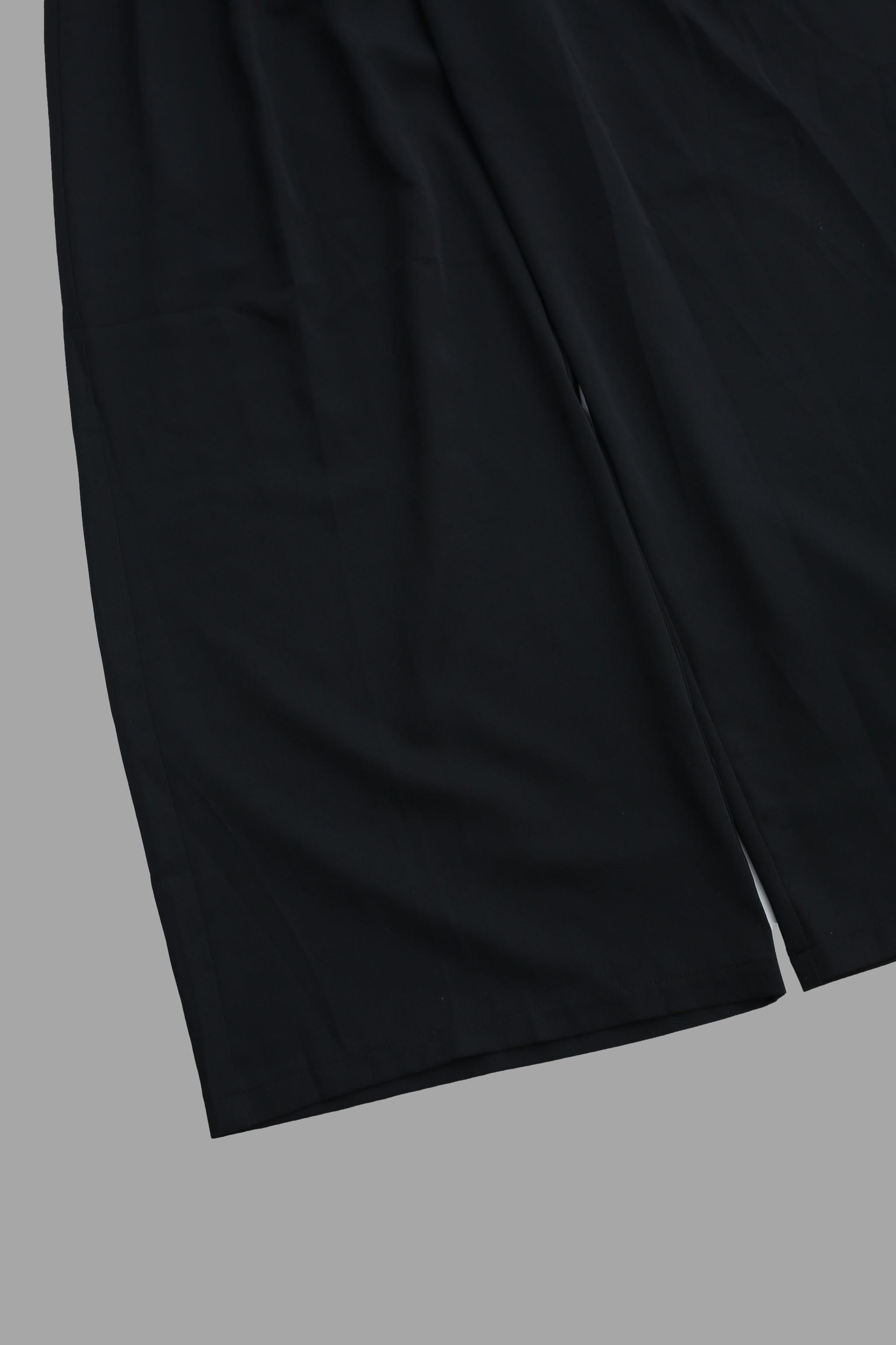 TUCK WIDE STRAIGHT TROUSERS – SULLEN TOKYO