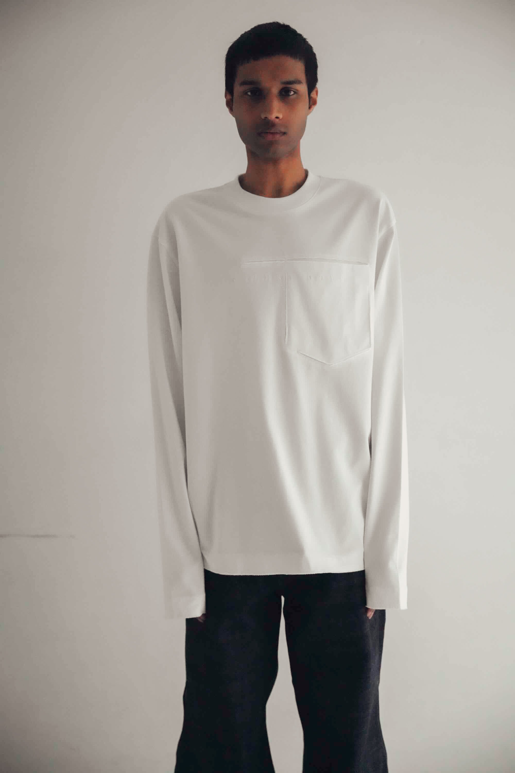 ⚠*能様 NULLUS グレー Belted Large Pleated トラウ NULLUS SS25/Belted Large Pleated Trousers | hypeofficial